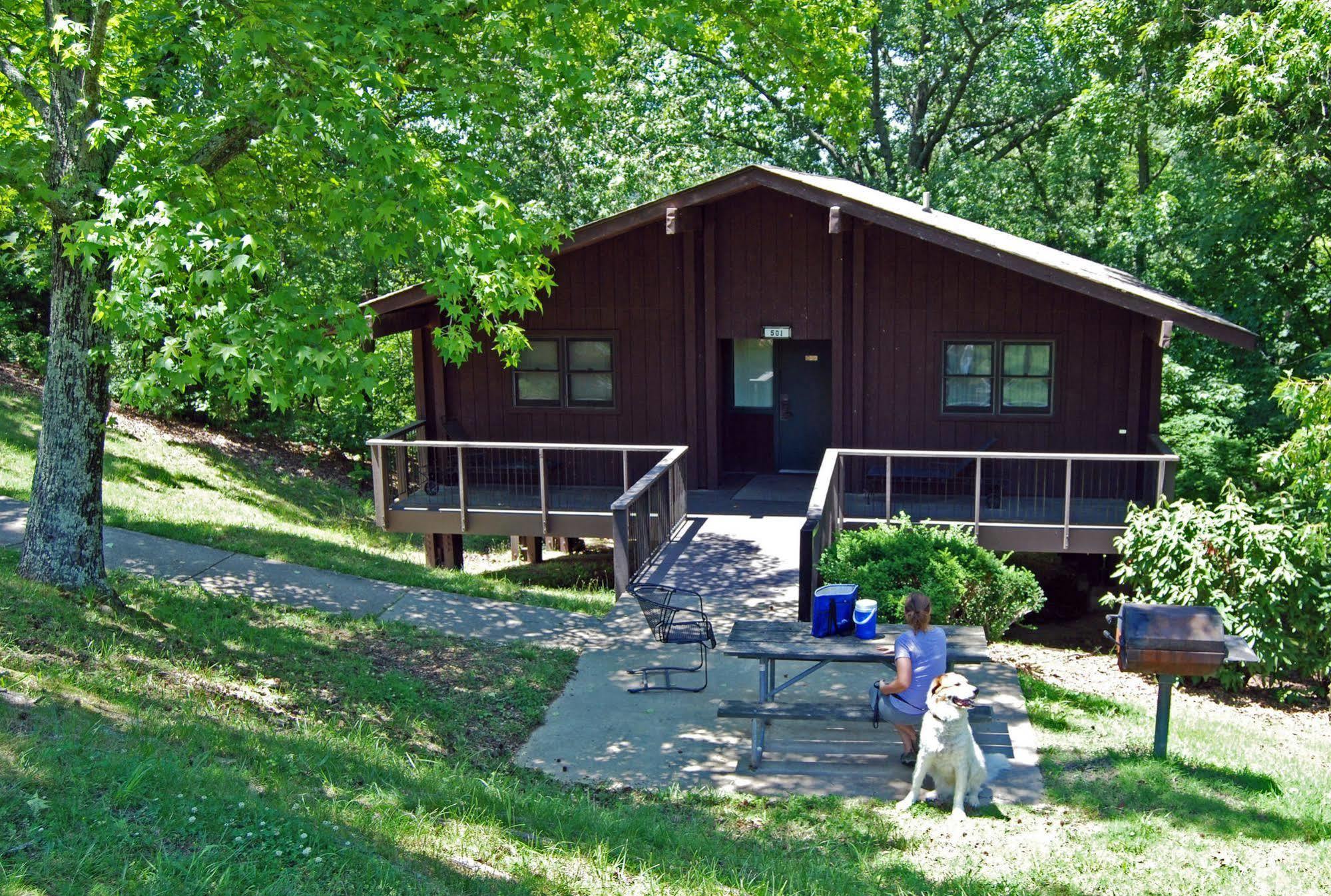 Lake Barkley State Resort Canton Exteriör bild